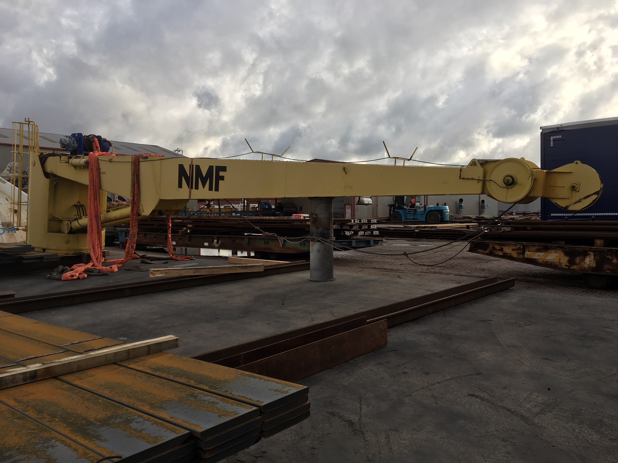 Crane